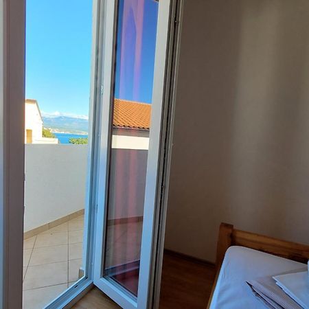 Apartments Adriana Омишаль Экстерьер фото